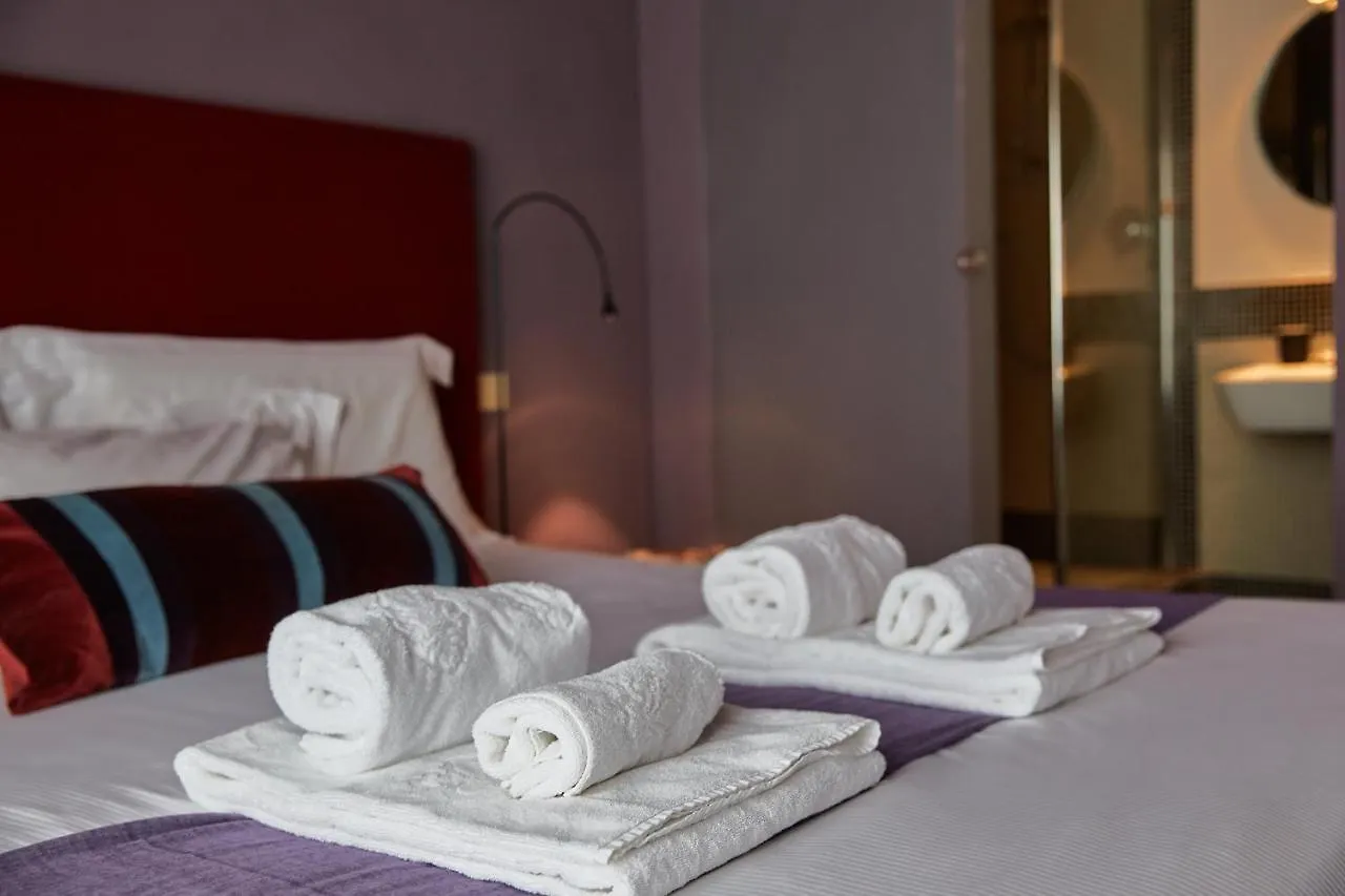La Terrazza Bed & Breakfast Arezzo 2*,  Italy
