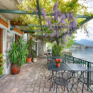  Bed & Breakfast Nest On The Italy