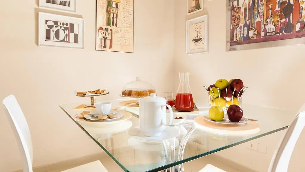 アレッツォ ラ テラッザ Bed & Breakfast 2*,