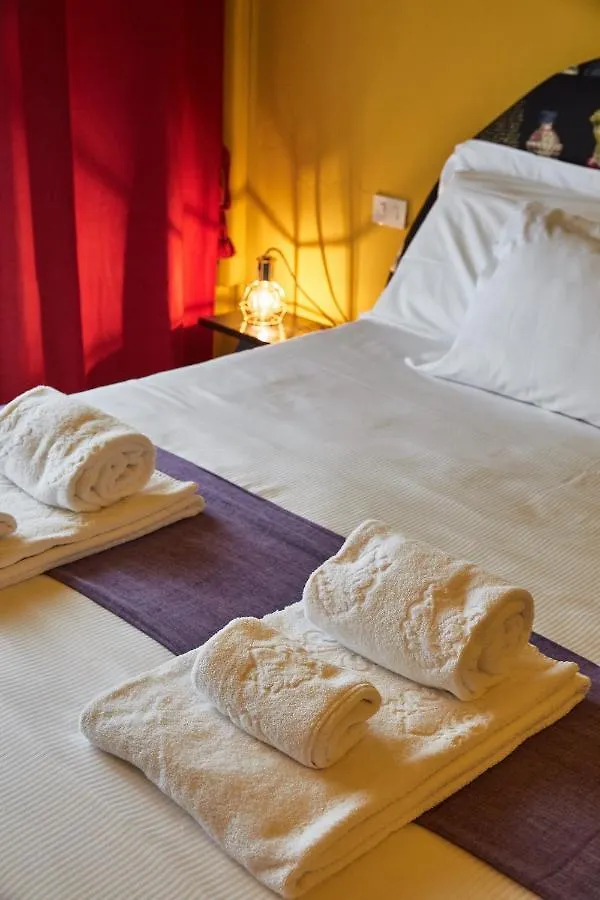 アレッツォ ラ テラッザ Bed & Breakfast